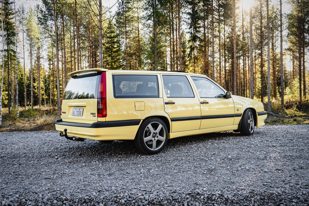 1995 Volvo 850 T-5R - Image 8 of 31