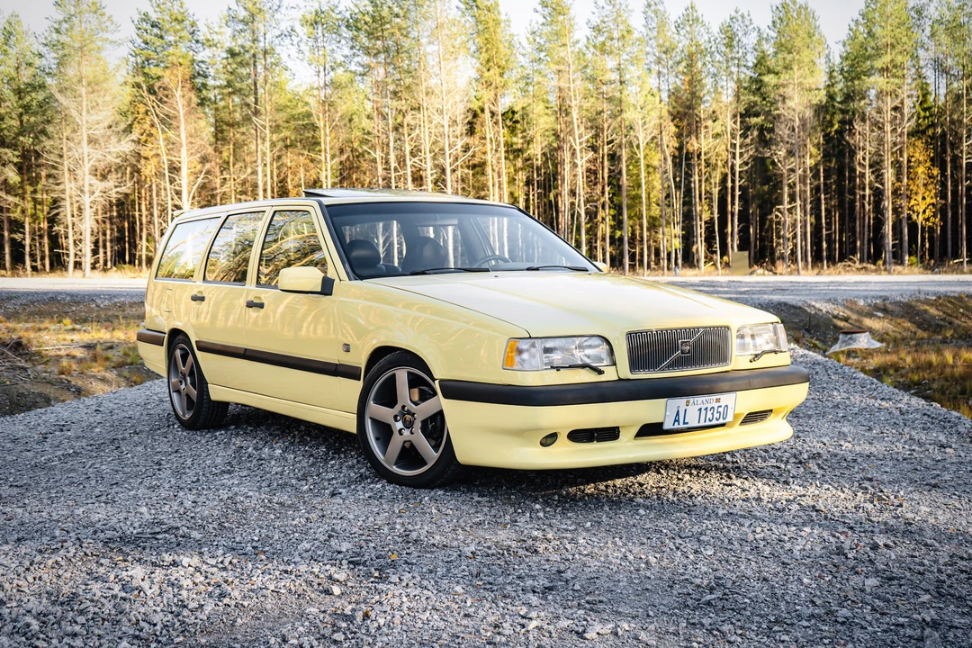 1995 Volvo 850 T-5R - Image 12 of 31