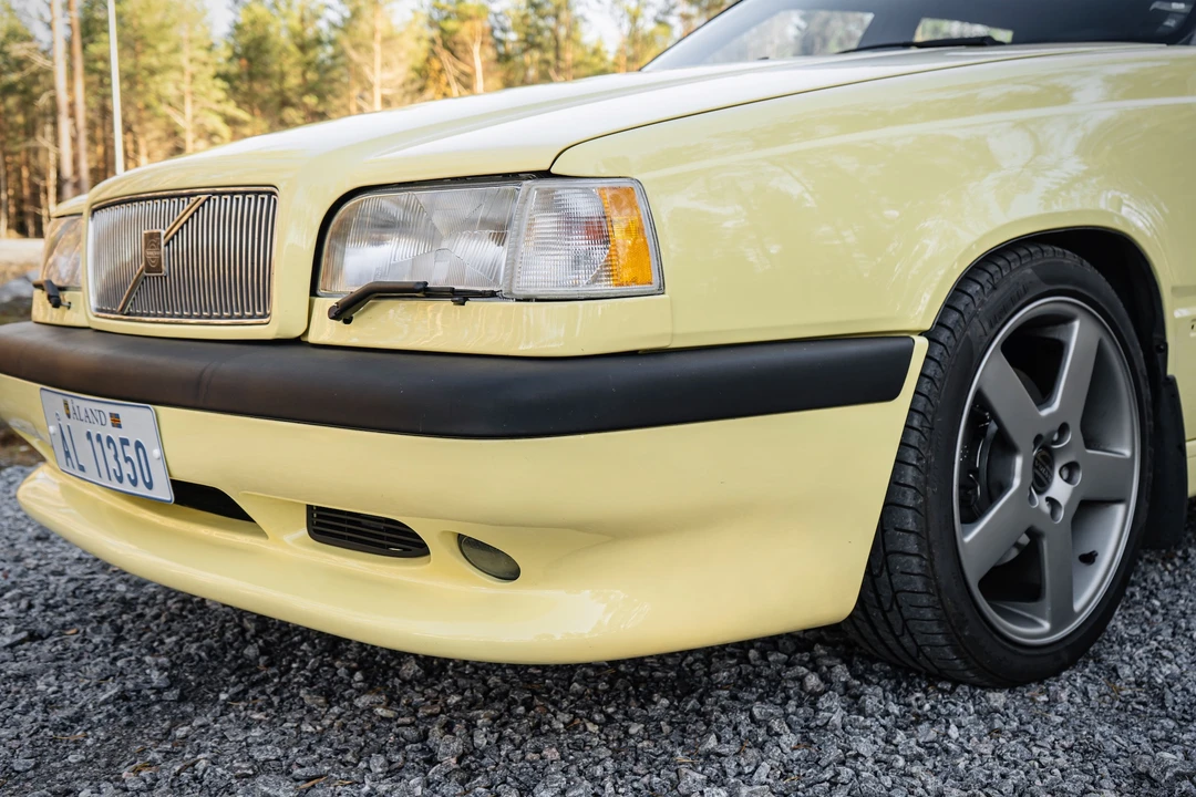 1995 Volvo 850 T-5R - Image 24 of 31
