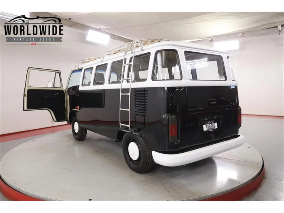 1995 Volkswagen Type 2 - Image 28 of 31