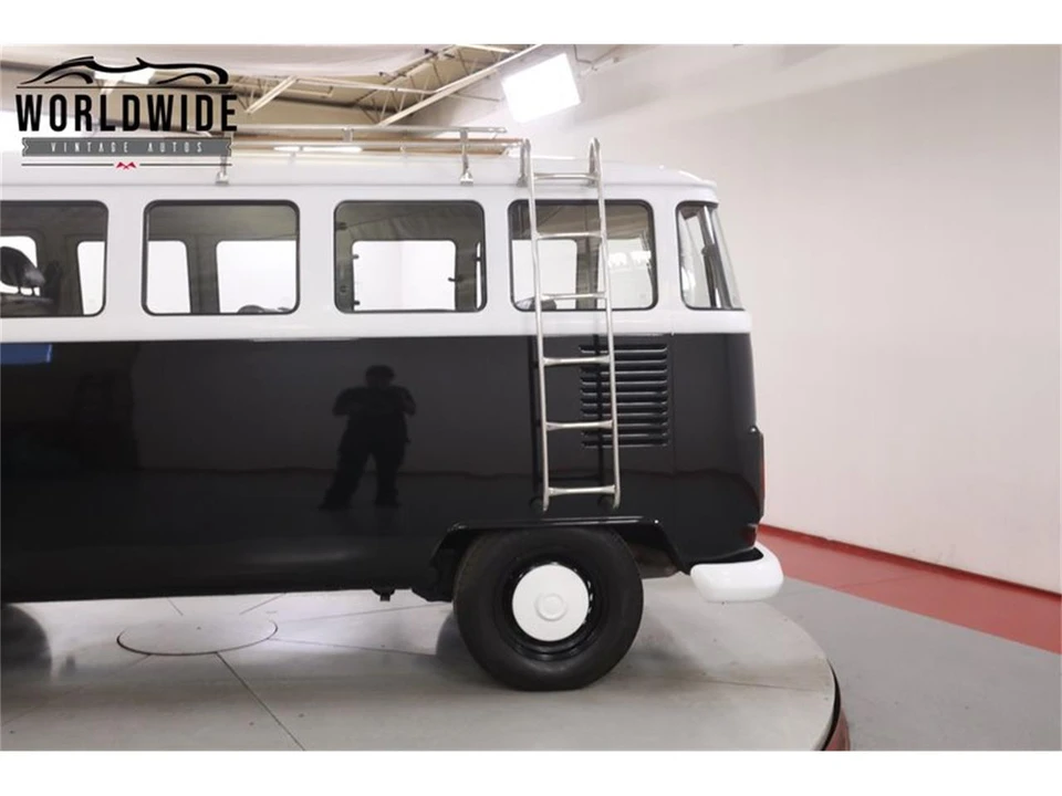 1995 Volkswagen Type 2 - Image 10 of 31