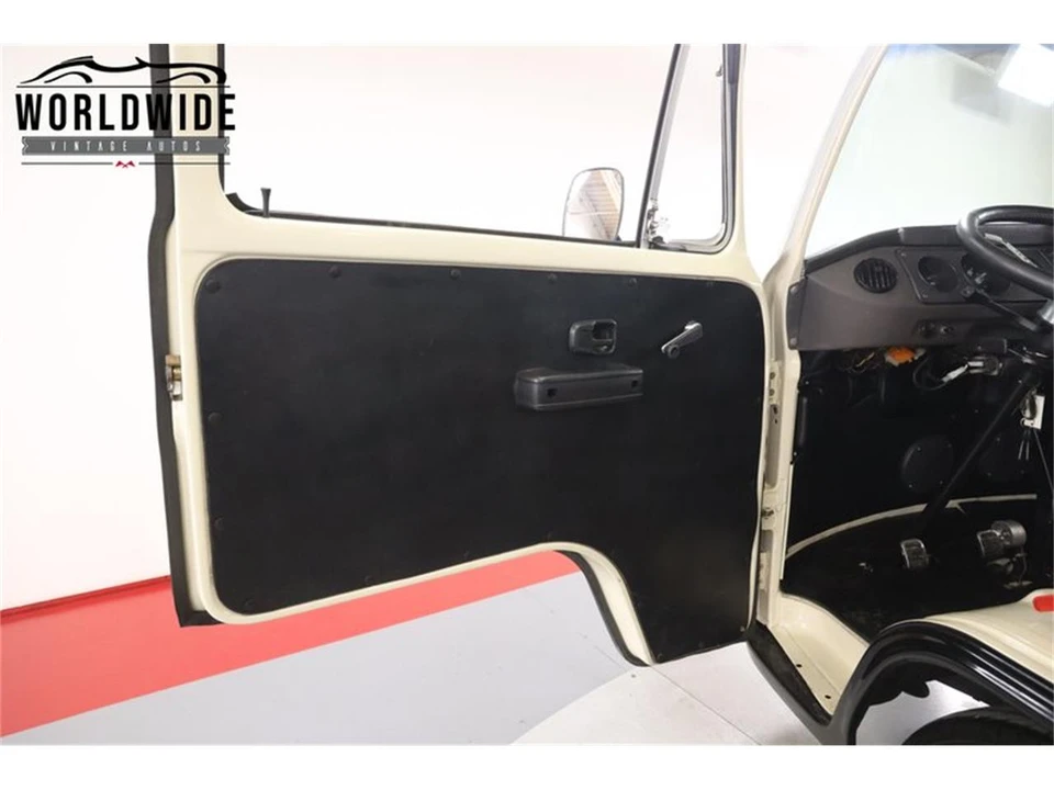 1995 Volkswagen Type 2 - Image 31 of 31