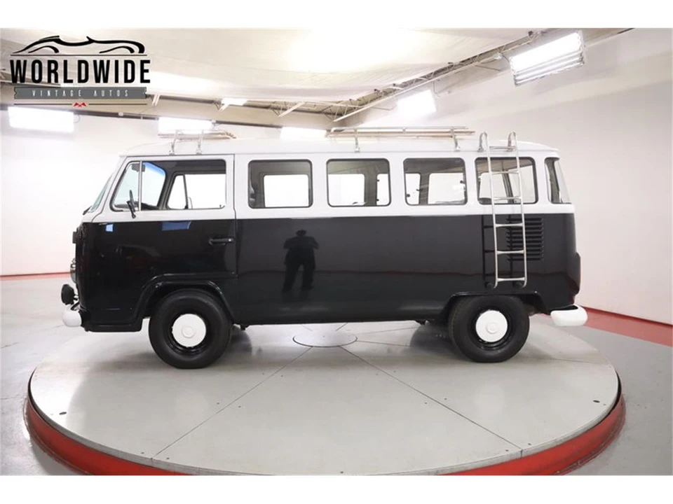 1995 Volkswagen Type 2 - Image 3 of 31