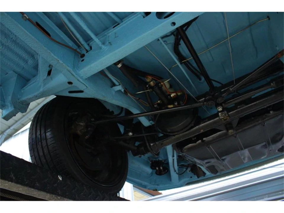 1995 Volkswagen Type 2 - Image 10 of 17