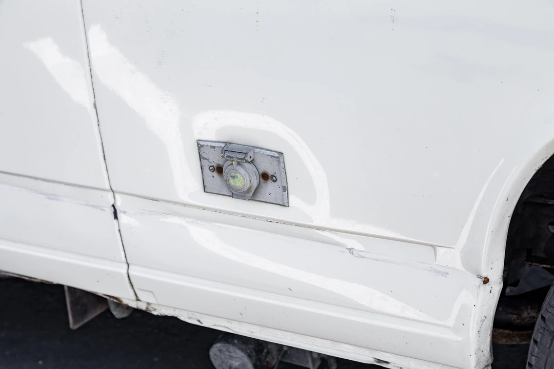 1995 Volkswagen EuroVan - Image 25 of 30