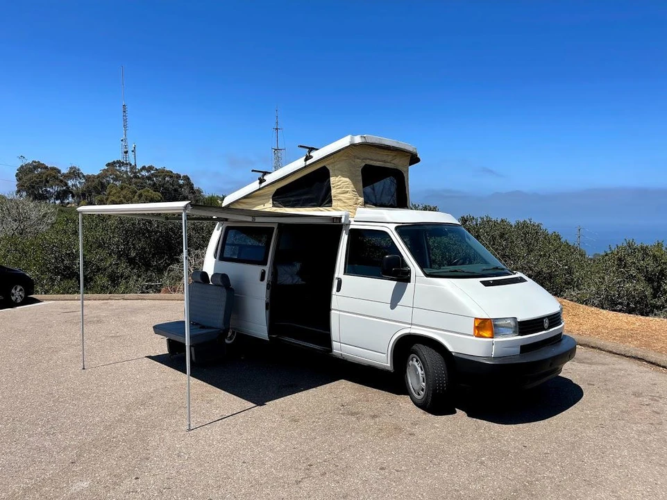 1995 Volkswagen EuroVan - Image 16 of 30