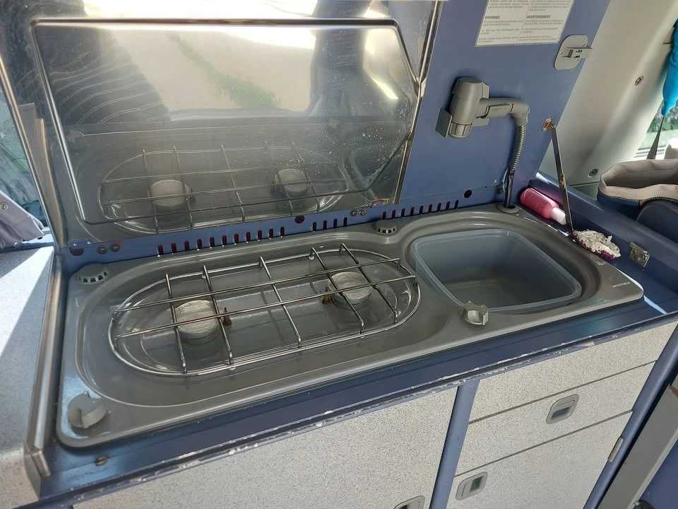 1995 Volkswagen EuroVan - Image 15 of 16
