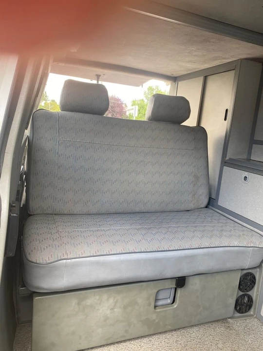1995 Volkswagen EuroVan - Image 11 of 16