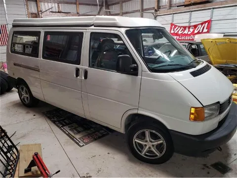 1995 Volkswagen Eurovan Winnebago Camper