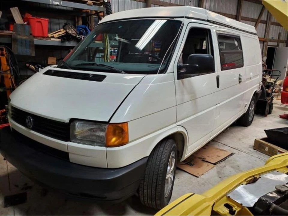 1995 Volkswagen EuroVan - Image 11 of 30