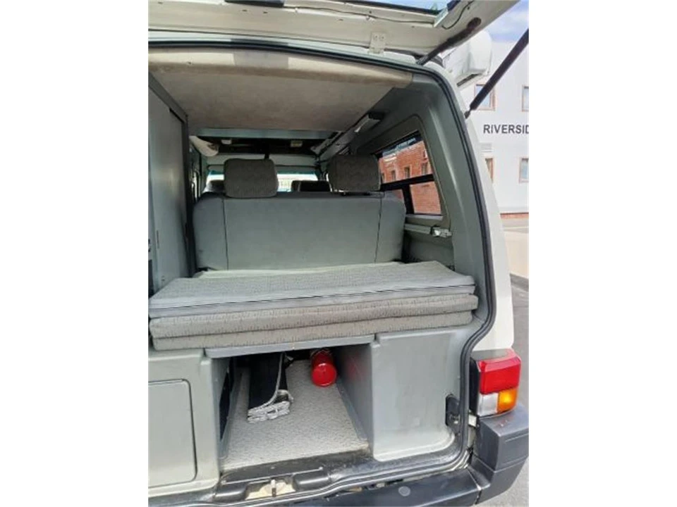 1995 Volkswagen EuroVan - Image 3 of 22