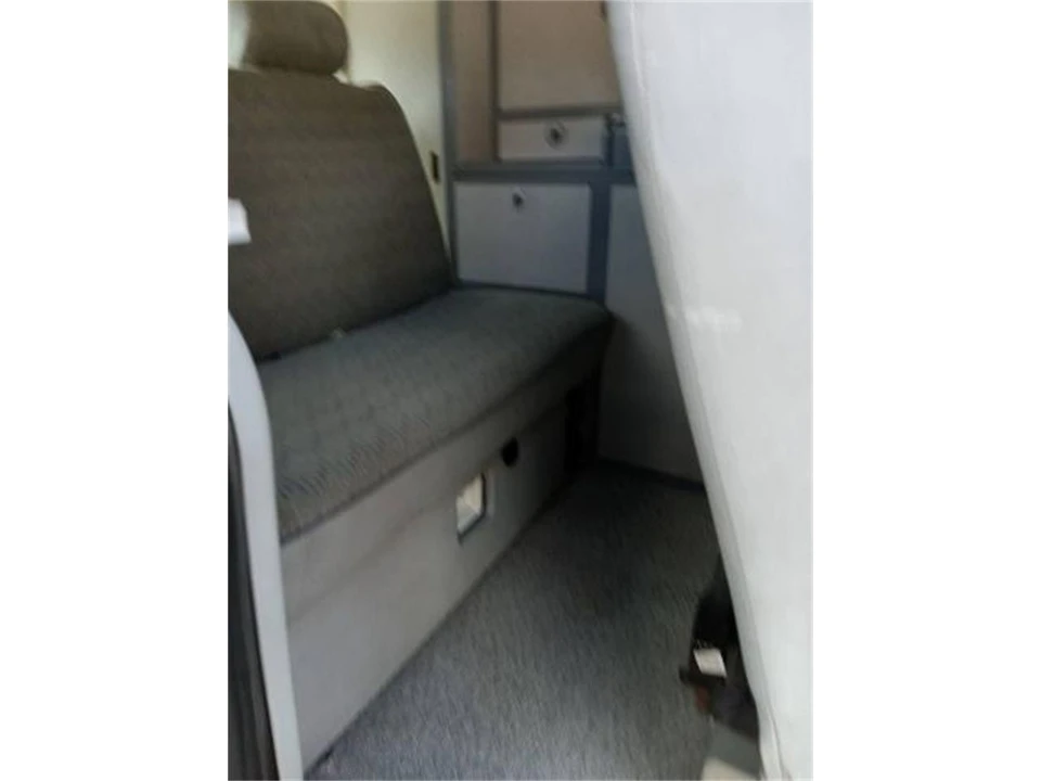1995 Volkswagen EuroVan - Image 12 of 22