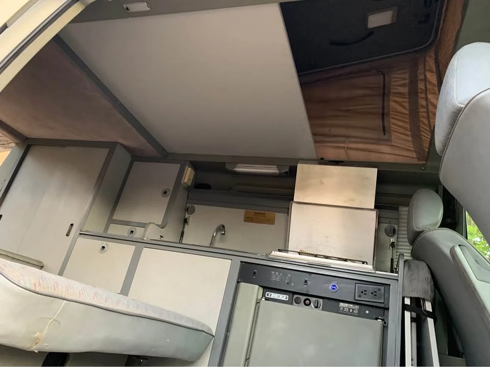 1995 Volkswagen EuroVan - Image 12 of 17