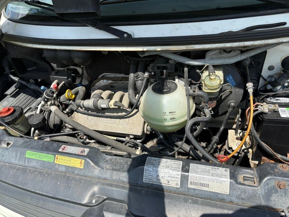 1995 Volkswagen EuroVan - Image 17 of 17