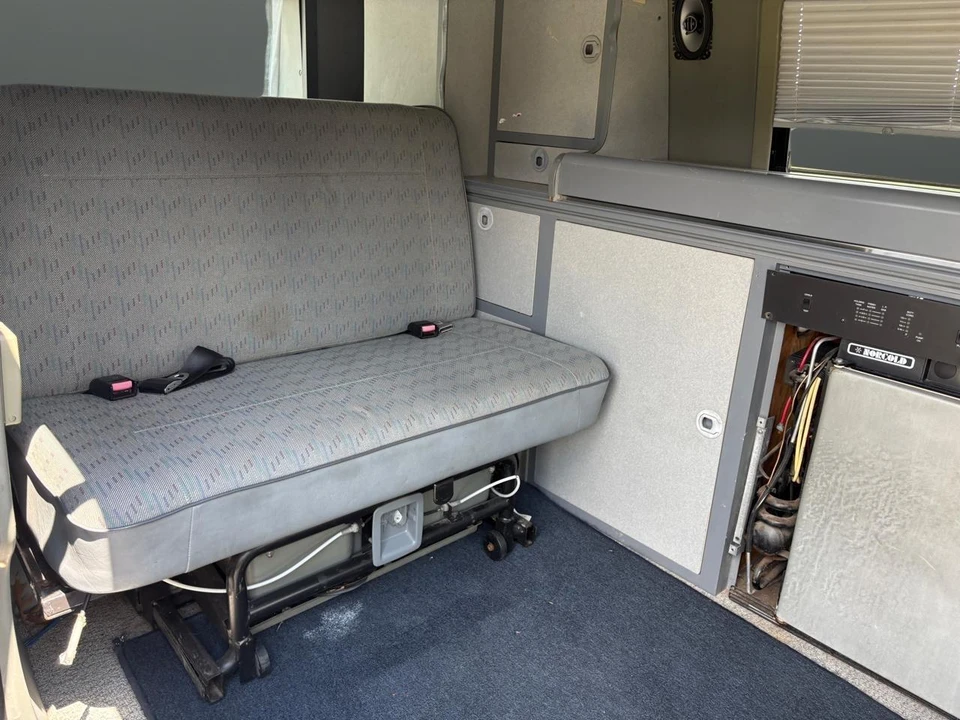 1995 Volkswagen EuroVan - Image 10 of 17