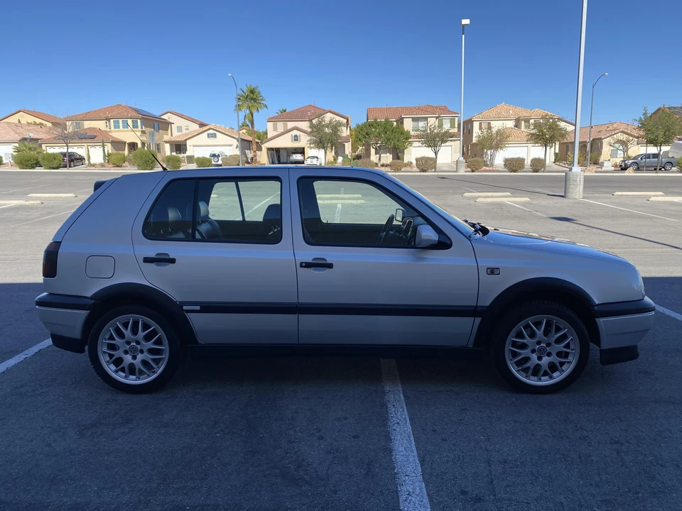 1995 Volkswagen GTI Mk3 - Image 16 of 31
