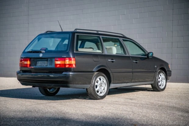 1995 Volkswagen Passat - Image 2 of 8