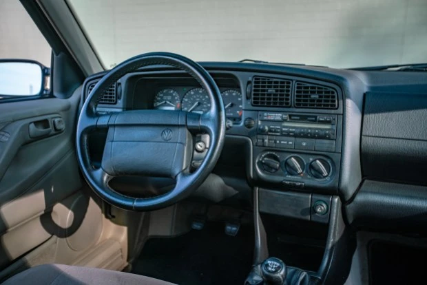 1995 Volkswagen Passat - Image 5 of 8