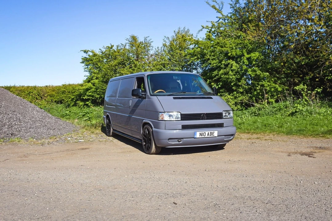 1995 Volkswagen EuroVan - Image 2 of 31