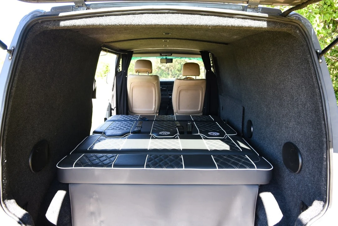 1995 Volkswagen EuroVan - Image 5 of 31