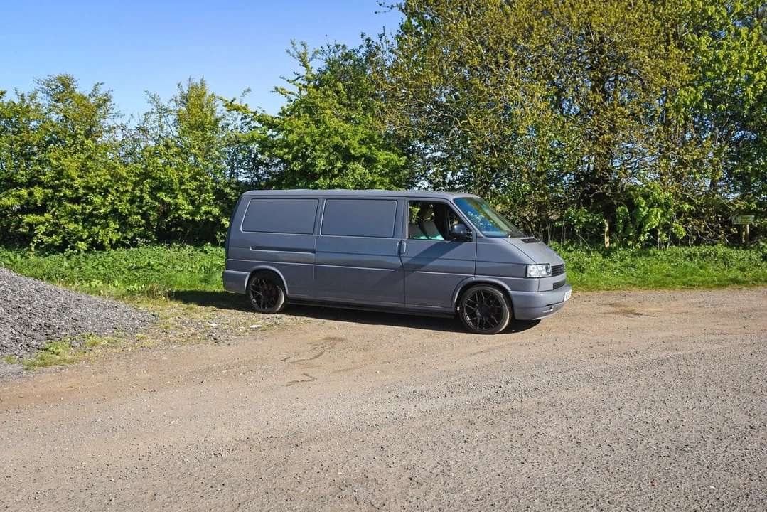 1995 Volkswagen EuroVan - Image 24 of 31