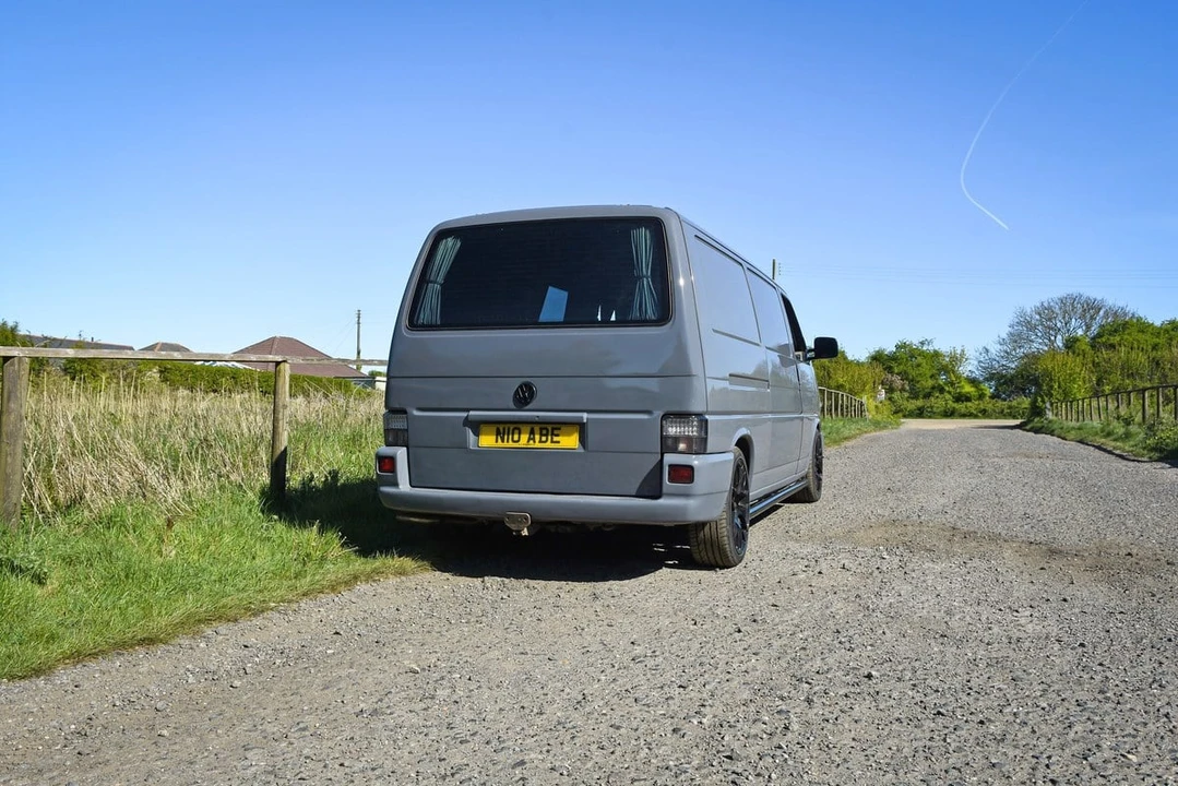 1995 Volkswagen EuroVan - Image 12 of 31