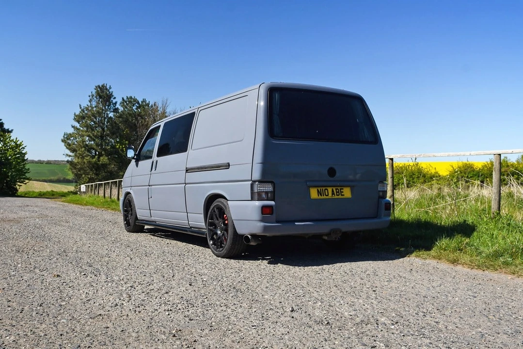 1995 Volkswagen EuroVan - Image 10 of 31