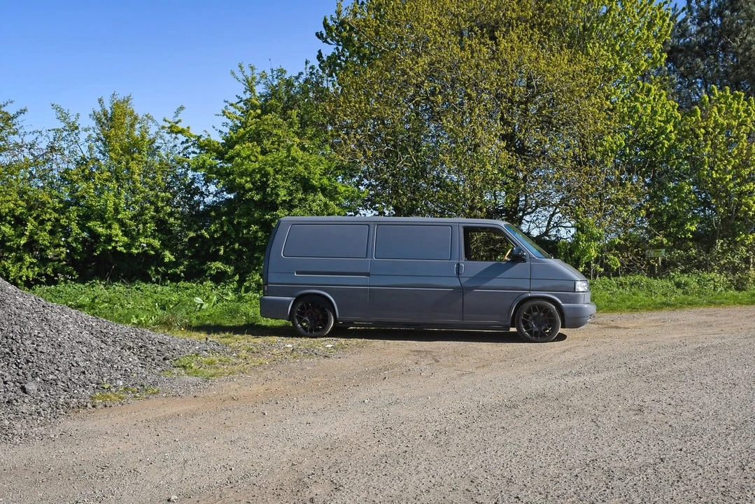 1995 Volkswagen EuroVan - Image 25 of 31