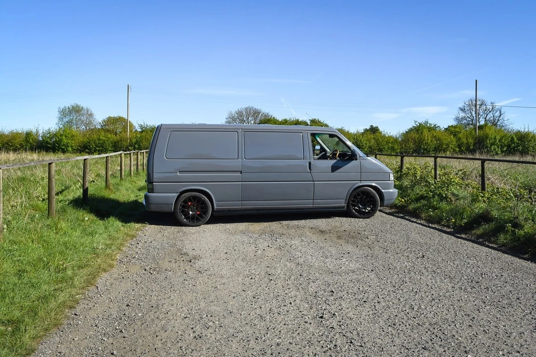 1995 Volkswagen EuroVan - Image 23 of 31