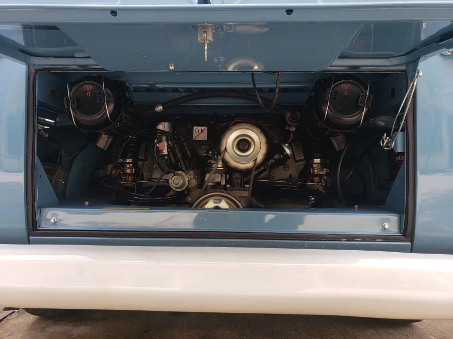 1995 Volkswagen EuroVan - Image 9 of 11