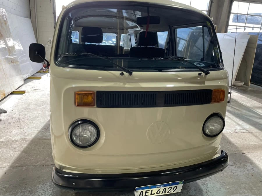 1995 Volkswagen Bay-Window Bus - Image 7 of 18