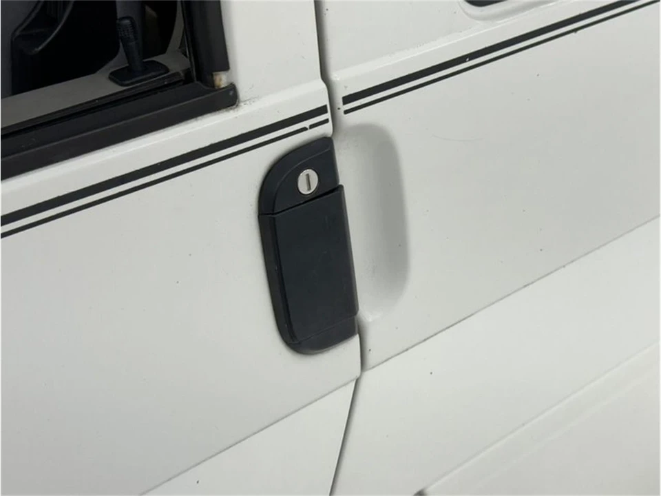 1995 Volkswagen Type 2 - Image 16 of 31