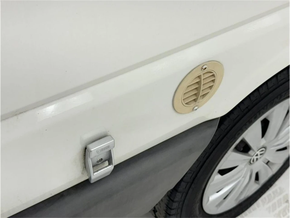 1995 Volkswagen Type 2 - Image 19 of 31