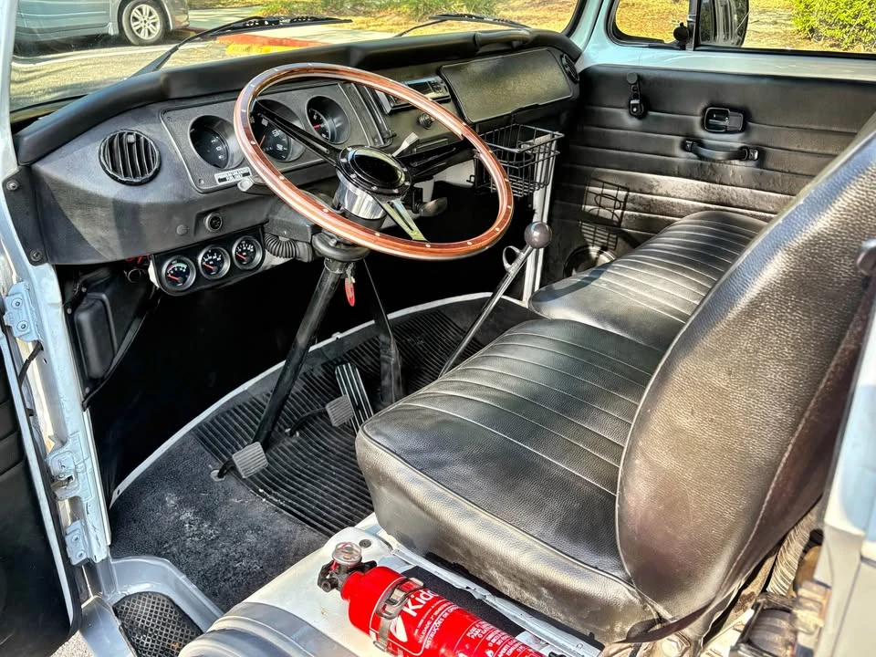 1995 Volkswagen Type 2 - Image 11 of 18