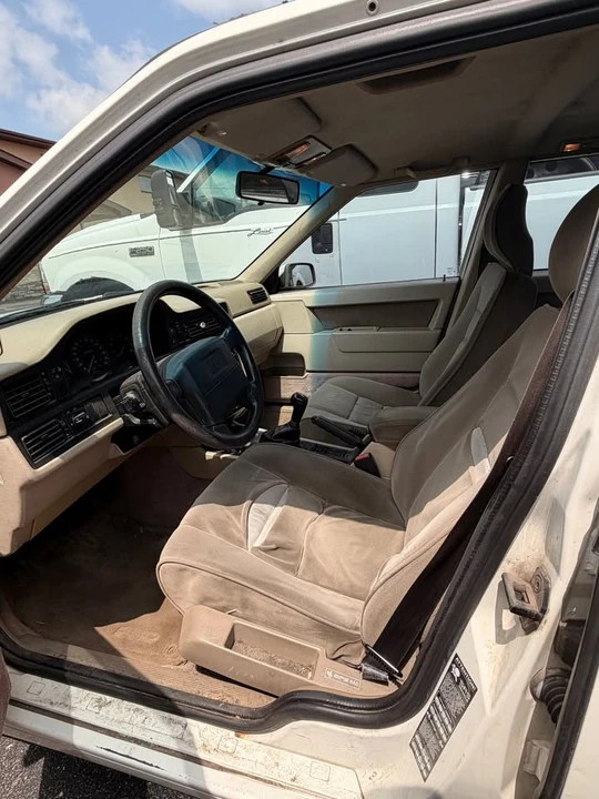 1995 Volvo 850 - Image 10 of 12
