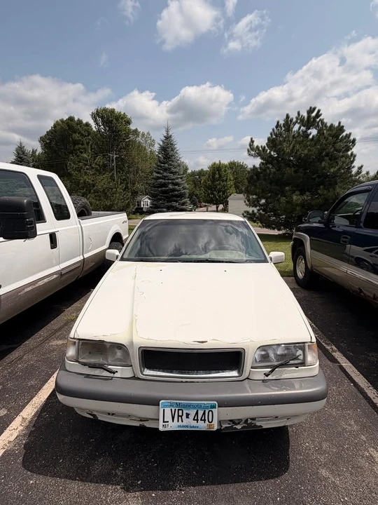 1995 Volvo 850 - Image 2 of 12