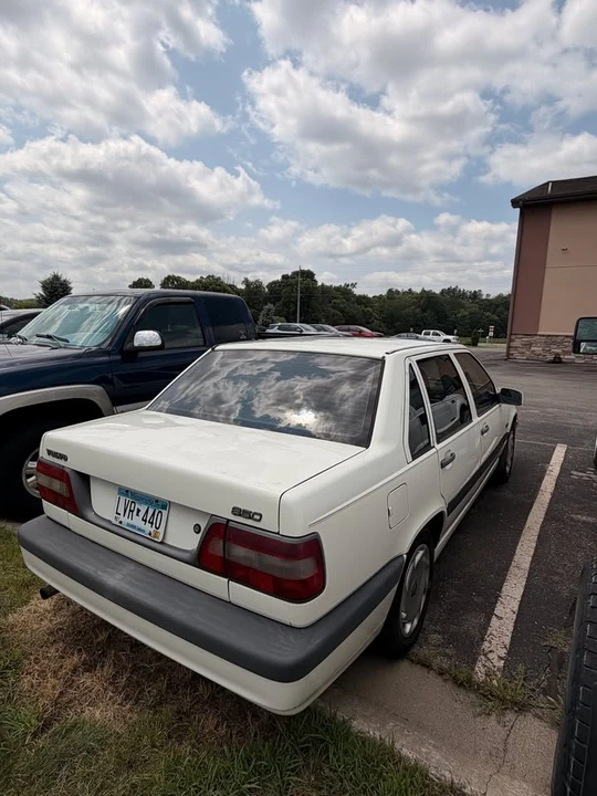 1995 Volvo 850 - Image 6 of 12