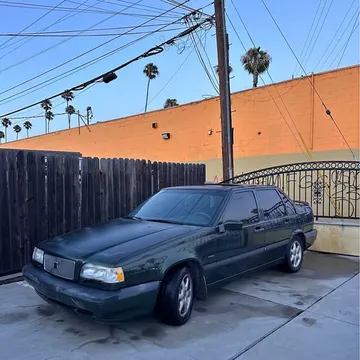 1995 Volvo 850 GLT Sedan 4D