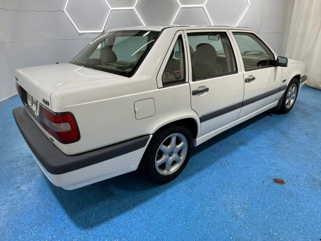 1995 Volvo 850 - Image 9 of 21