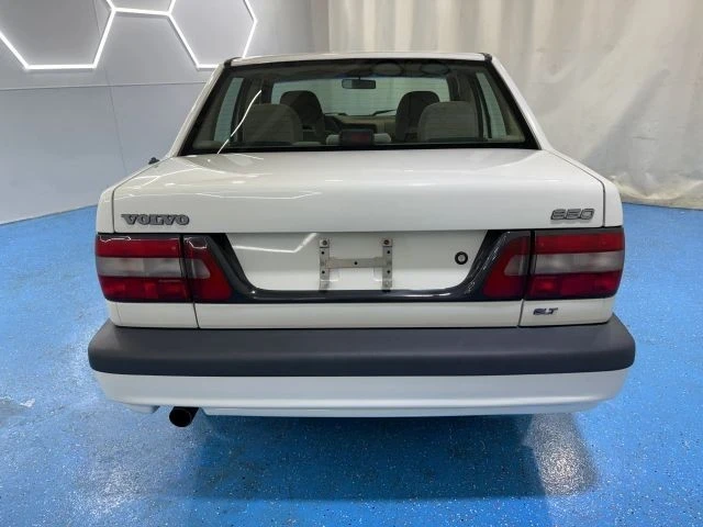 1995 Volvo 850 - Image 8 of 21