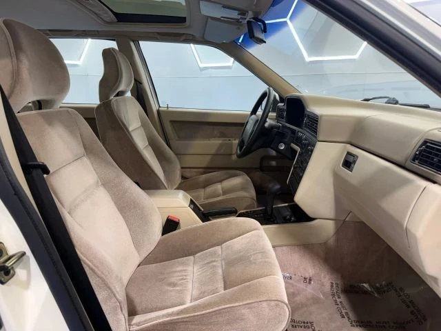 1995 Volvo 850 - Image 16 of 21