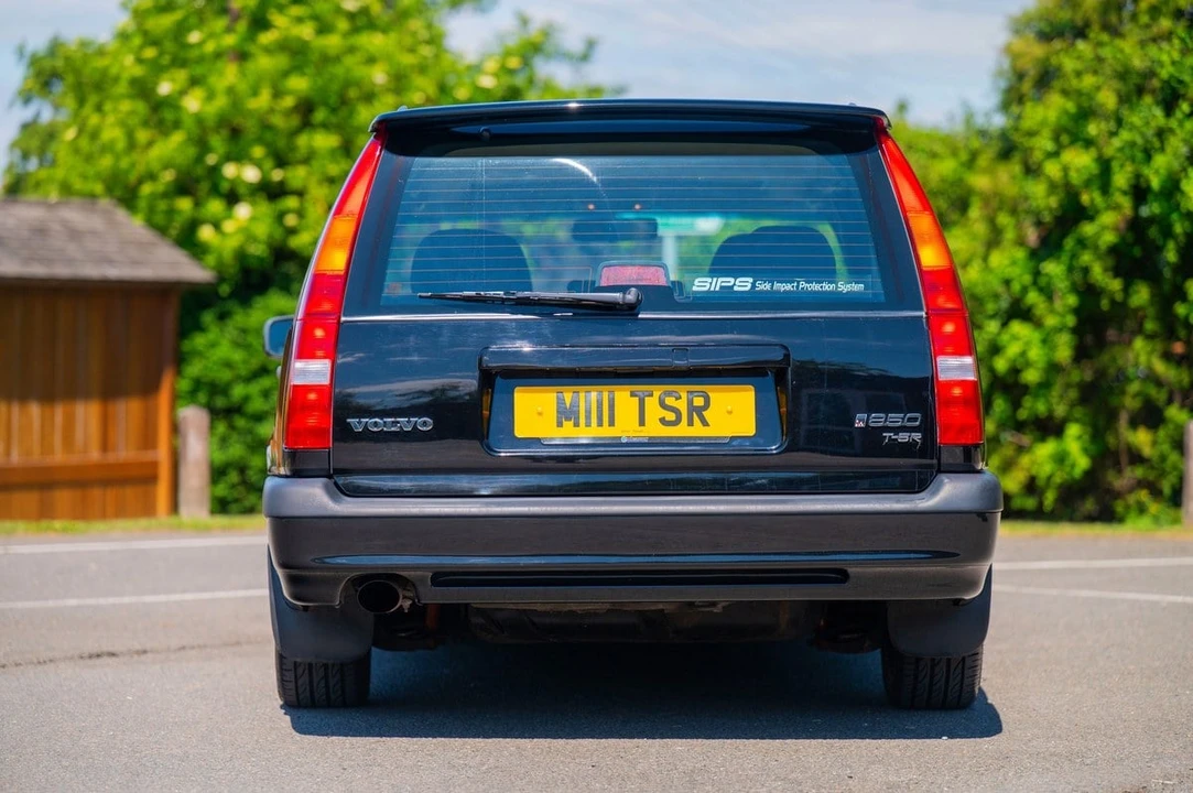 1995 Volvo 850 T-5R - Image 14 of 30