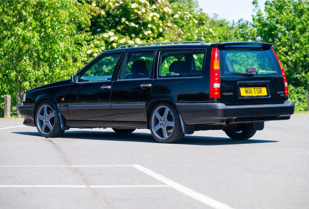 1995 Volvo 850 T-5R - Image 16 of 30