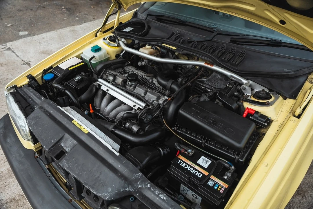 1995 Volvo 850 T-5R - Image 9 of 30
