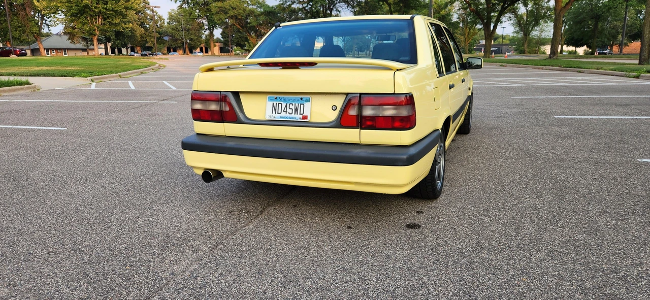 1995 Volvo 850 - Image 12 of 31