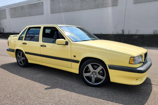1995 Volvo 850 T-5R Sedan