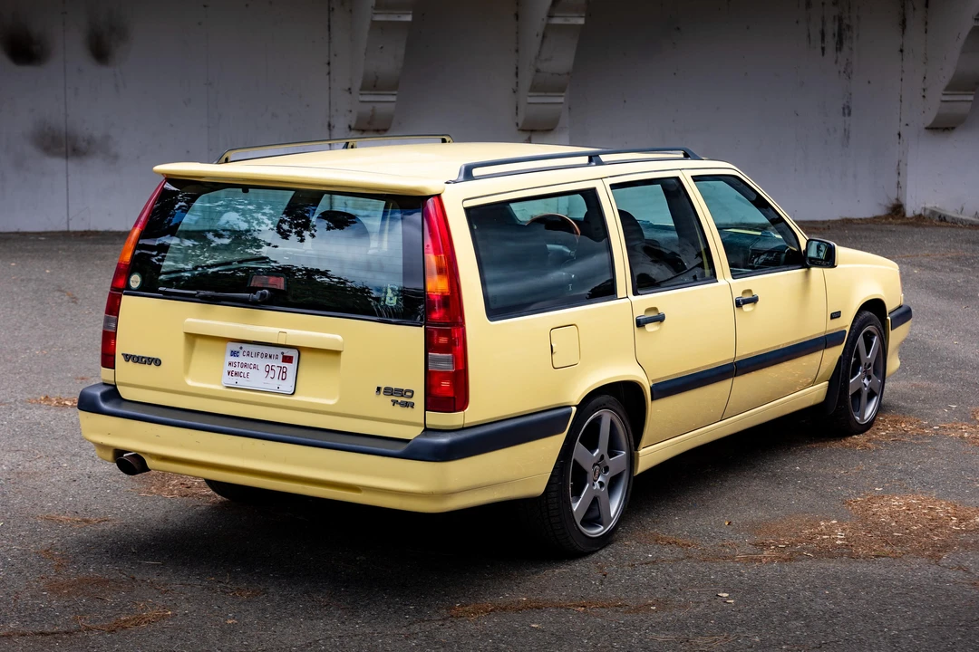 1995 Volvo 850 T-5R - Image 19 of 31