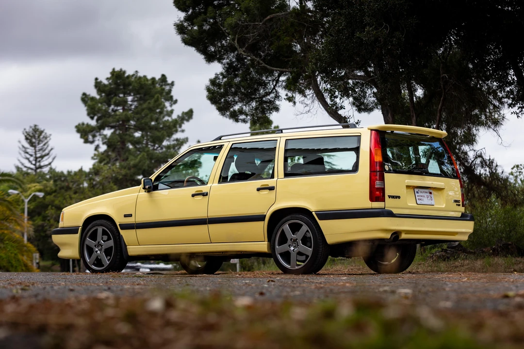 1995 Volvo 850 T-5R - Image 13 of 31