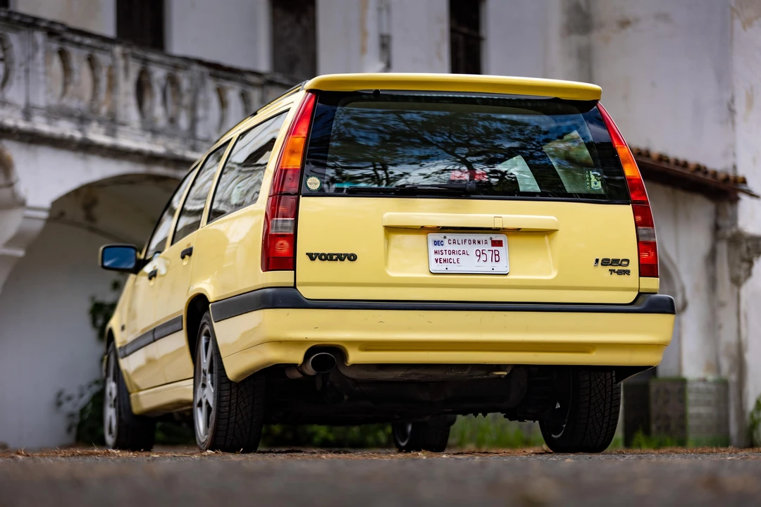 1995 Volvo 850 T-5R - Image 16 of 31