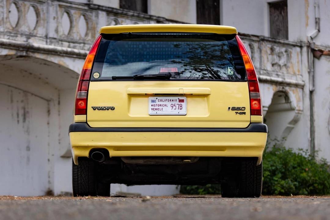 1995 Volvo 850 T-5R - Image 5 of 31